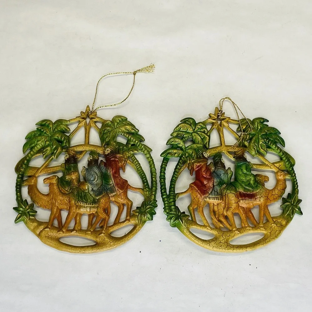 2VTG Christmas Hard Plastic Ornament 3 Wise Men Kings Nativity Palm Trees Camels